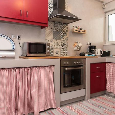 2 Bedroom Apartment At The Historical Center, View To Acropolis Athen Exterior foto